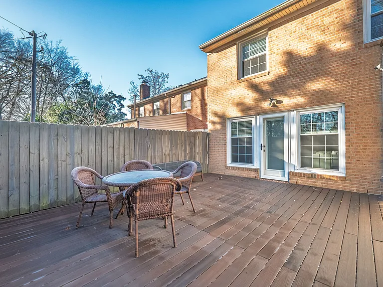 8418 Knights Bridge Rd — Photo 28