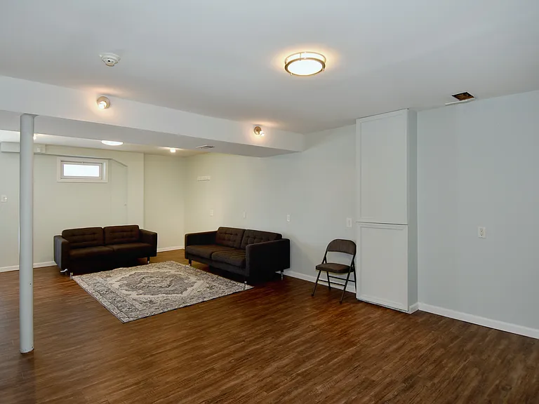 4008 Claridon Dr — Photo 29