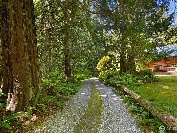2nd image of 129 N Lake Roesiger Road