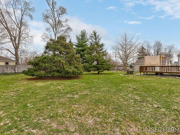 3rd image of 7708 Hazel Dr