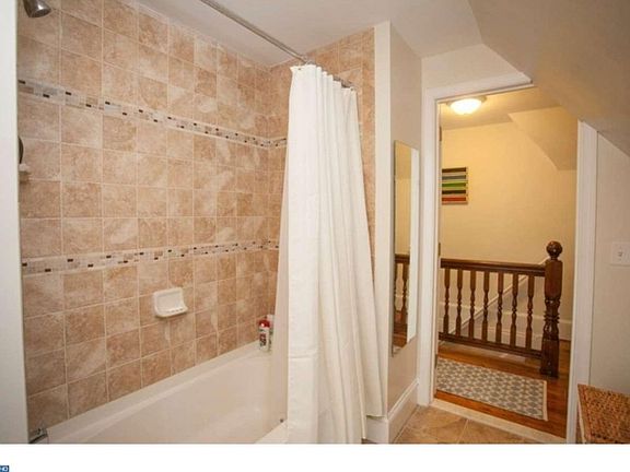 2nd image of 130 E 7th Ave APT 3