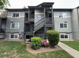 11112 NE 124th Ln APT D114, Kirkland, WA 98034