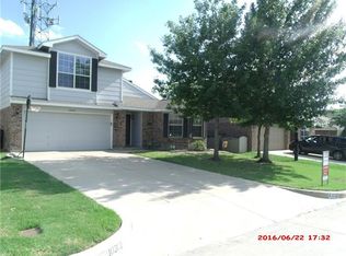 10301 Dallam Ln, Fort Worth, TX 76108