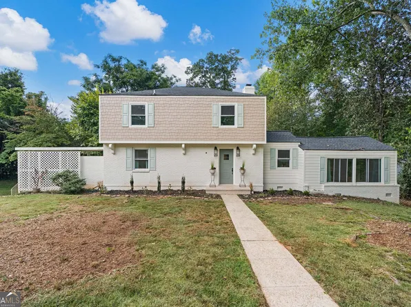 107 Ridgecrest Rd, Lagrange, GA 30240
