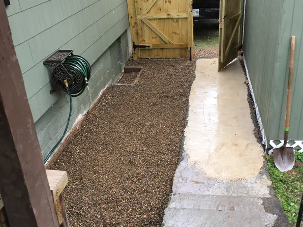 101 Kingsley Rd, Oak Ridge, TN 37830