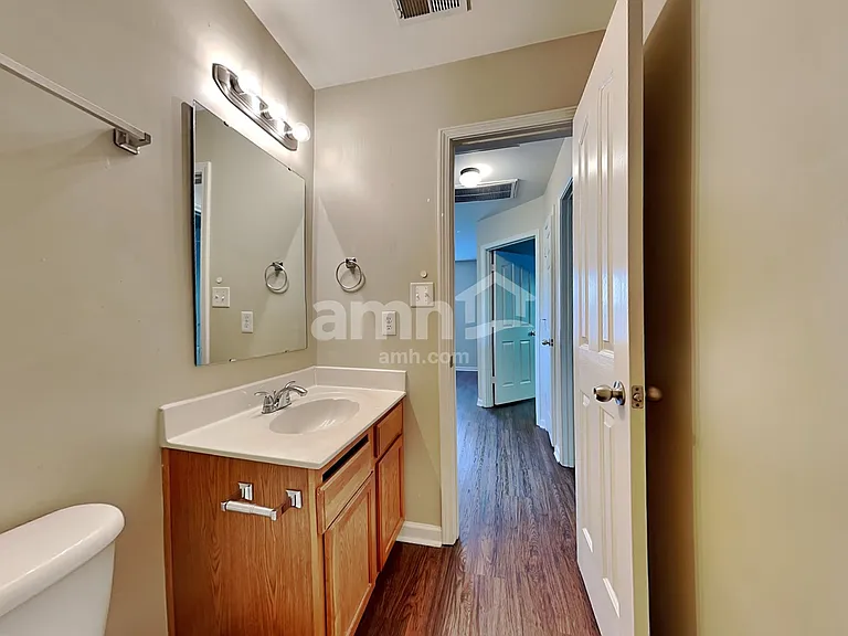 5432 Wyalong Dr — Photo 17