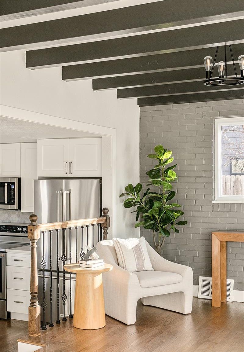 1860 S Monroe Street - Photo 6