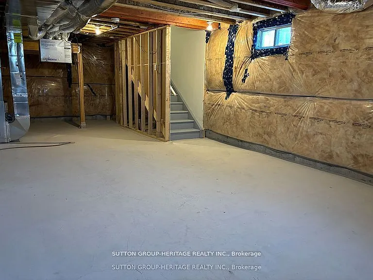 1 Cherry Hill Ln — Photo 37