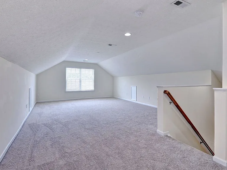 4688 Yeardley Loop — Photo 34