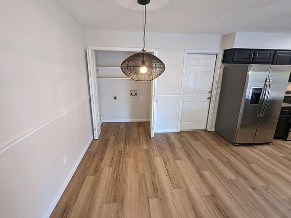 5th image of 2208 Sheraton Dr