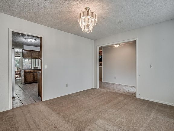 5th image of 12312 S Villa Ave