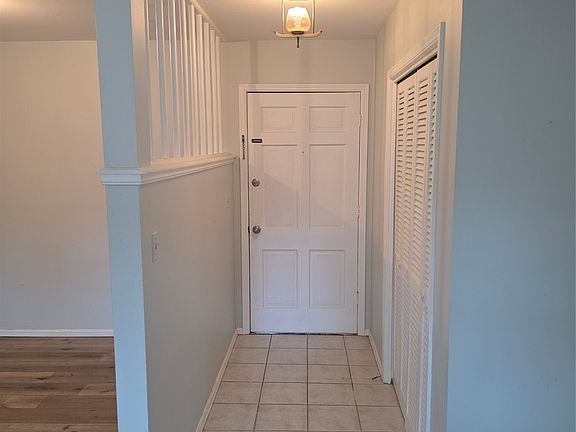 5th image of 3109 E 25th Pl Unit 3
