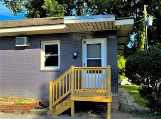 312D Roosevelt Rd, Jacksonville, NC 28540