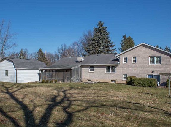 2nd image of 2196 Haywood Dr