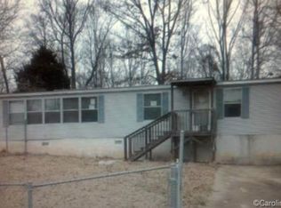 157 Red Oak Dr, Statesville, NC 28677