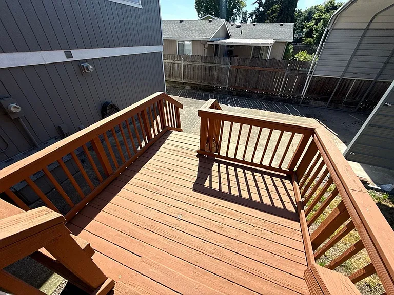 2551 23rd Ave SE — Photo 37