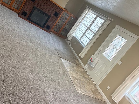 2nd image of 4727 Jefferson Ave