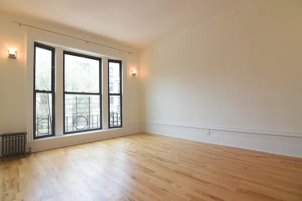 Rented by Skyward | media 22