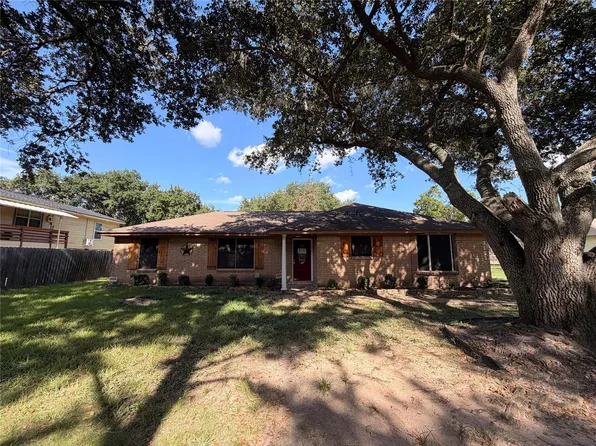 3103 Pennsylvania Rd, Fresno, TX 77545
