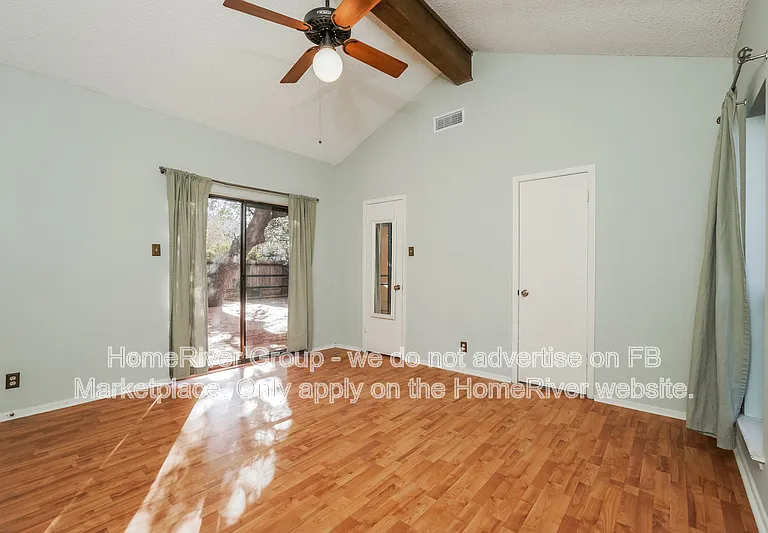 8823 Wellesley Manor Dr — Photo 7