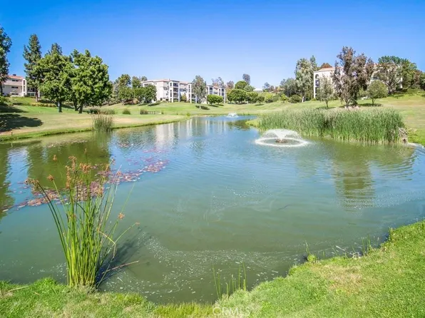 5515 Paseo Del Lago W APT 1F, Laguna Woods, CA 92637
