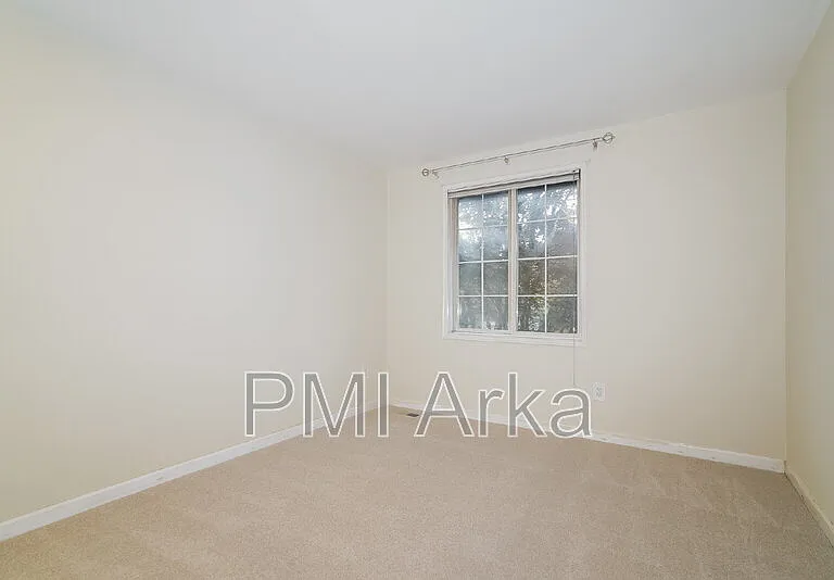 2451 238th Pl NE — Photo 12