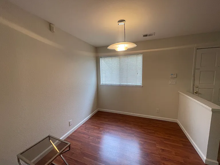 dining area. plenty of natural light