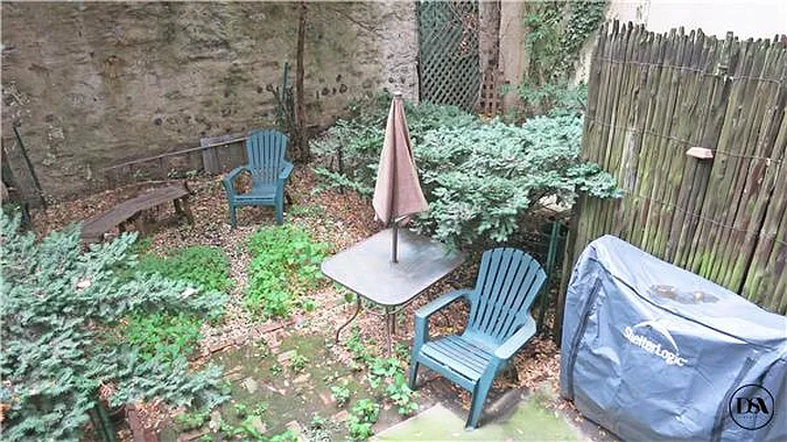 Rented by DSA Realty | media 31