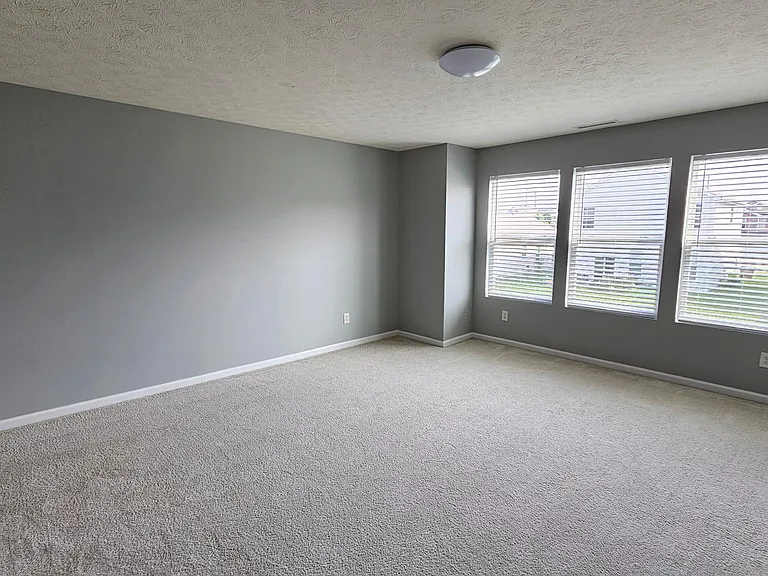 2517 Middle View Dr — Photo 15