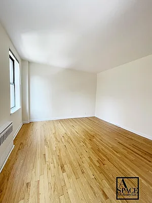 Rented by A Space Realty NY LLC | media 4