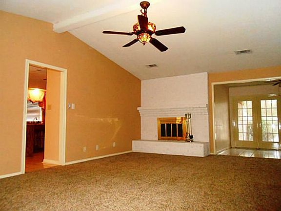 4th image of 2407 Richview Ct