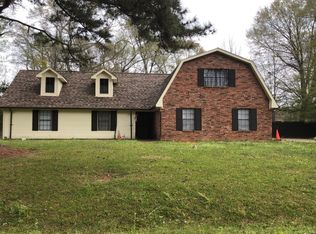 122 Old Spanish Trl, Jackson, MS 39212