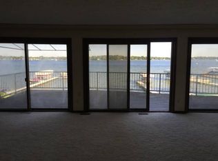 3875 Lake Front St, Waterford, MI