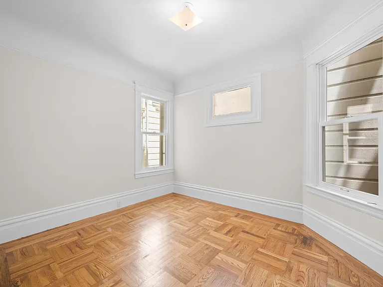 737 Waller St #737 — Photo 19