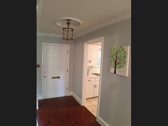 4th image of 743 Rosewood Dr