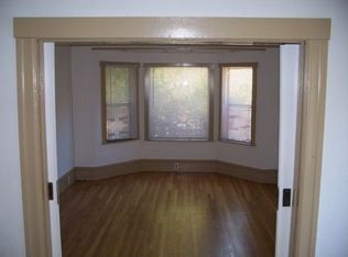 5857 Marshall St, Oakland, CA 94608