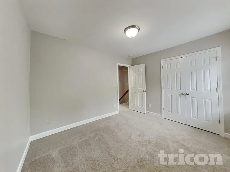 253 Water Mill Rd — Photo 10