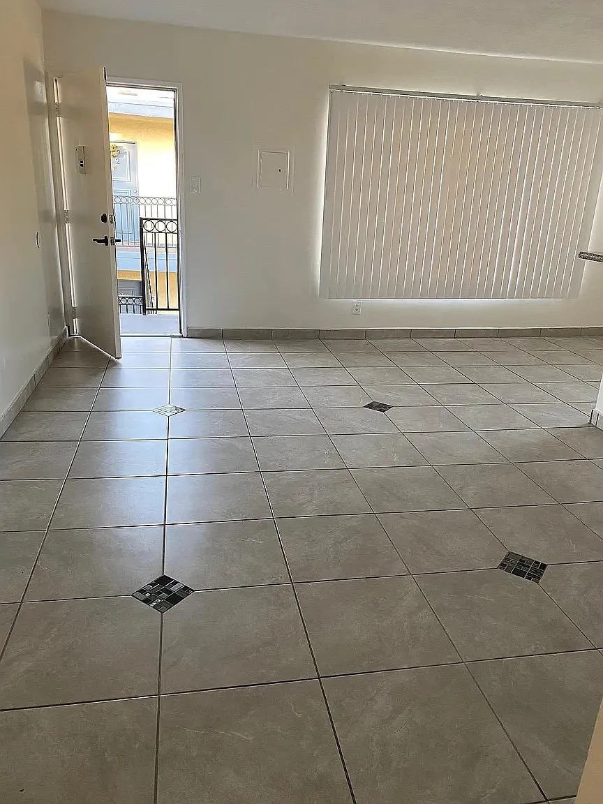 13988 Foothill 1BR 1BA — Photo 1