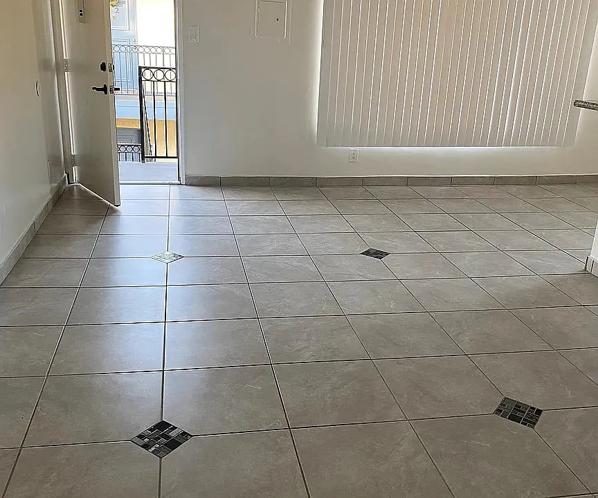 13988 Foothill Blvd #18