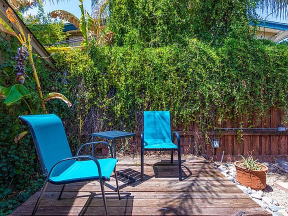 Private deck