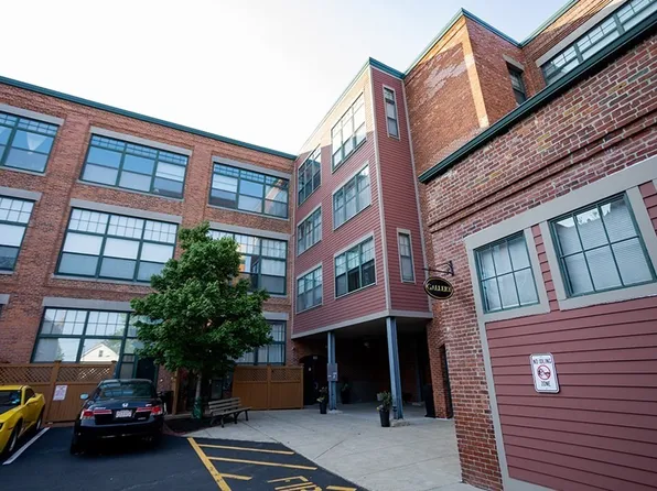 60 Dudley St APT 311, Chelsea, MA 02150