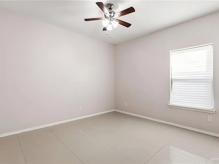 6306 Lancelot Dr — Photo 7