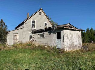 8480 15th Rd, Rapid River, MI 49878