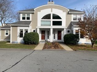 9 Oakmont Dr #9, Wareham, MA 02571