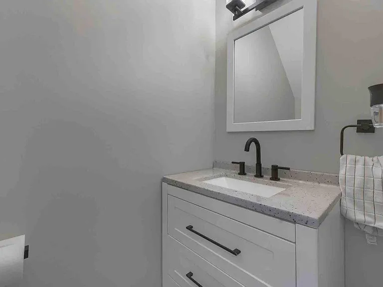 16 Fitzgerald Ct — Photo 13