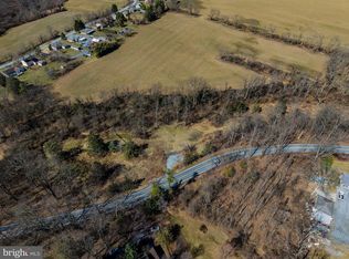 728 Piketown Rd, Harrisburg, PA 17112