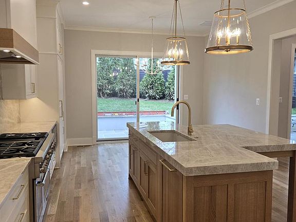 5th image of 7005 Exfair Rd