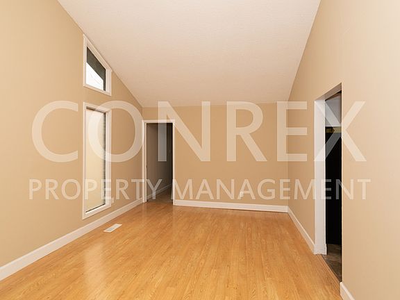 2nd image of 5749 Desoto Dr