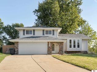 2511 S 161st Cir, Omaha, NE 68130