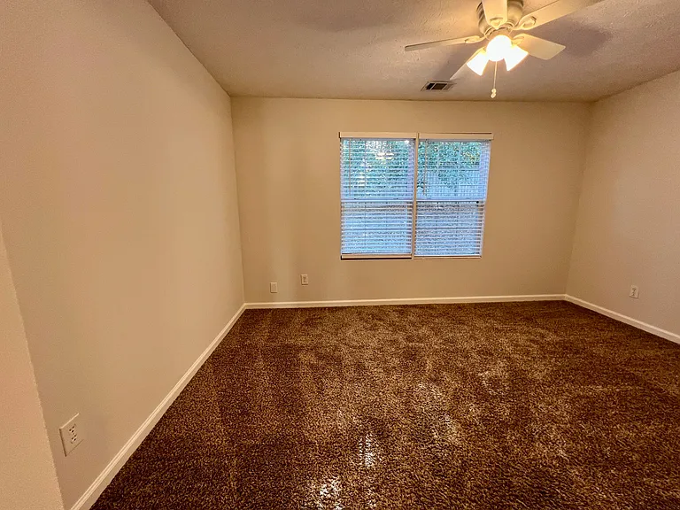 707 Porter Ln — Photo 27